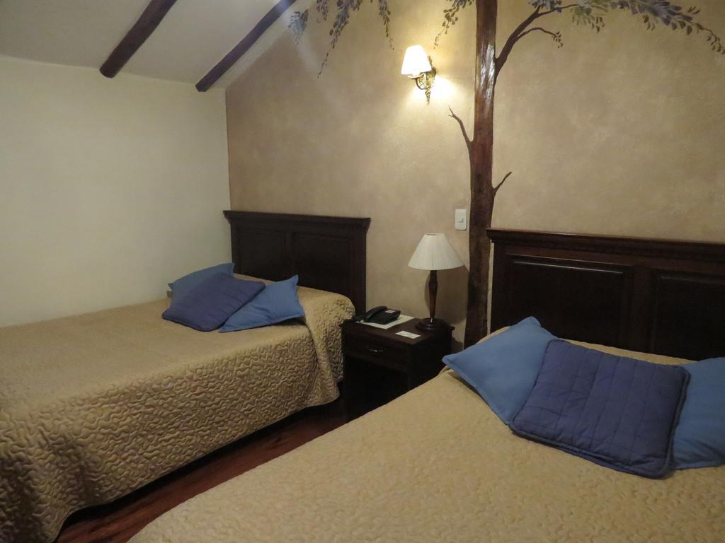 Hotel Casa San Rafael كوينكا الغرفة الصورة